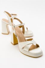 کفش پاشنه بلند کلاسیک زنانه لاوی شووز luvishoes با کد 168-210