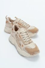 اسنیکر زنانه لاوی شووز luvishoes با کد 98-65137