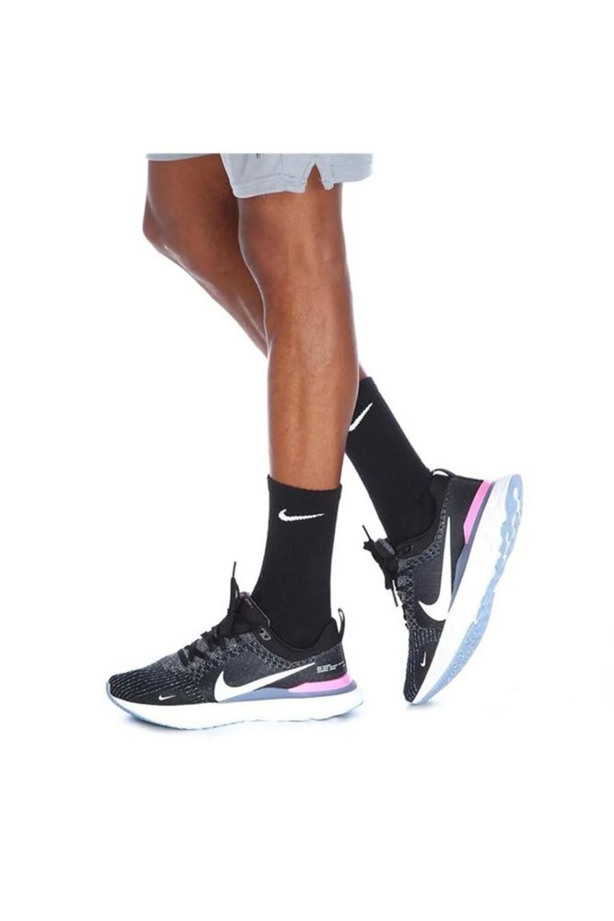 کتانی تمرین و دویدن مردانه نایک Nike با کد DZ3014-001-588