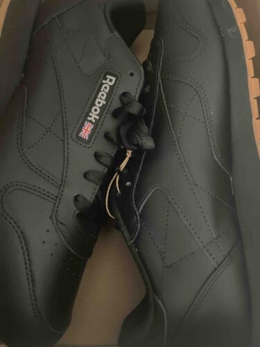 اسنیکر ریبوک اورجینال Reebok GY0954 Classic Leather Gy0954 Rubber Sole Unisex Casual Shoes Black photo review