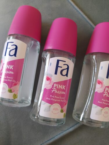 دئودورانت - رول آن فا اورجینال Fa JNO0106 Pınk Passion Roll-on photo review