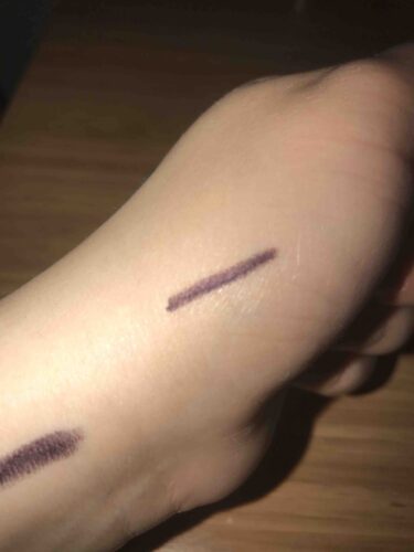 خط چشم گلدن رز اورجینال Golden Rose 8691190990022 Waterproof Automatic Eyeliner No: 02 Dark Plum - Lift Eyeliner photo review