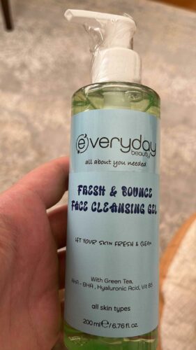 پاک کننده صورت زیبایی روزمره اورجینال Everyday Beauty EDB0010 Everyday Beauty Fresh Bounce Gel 200 Ml- photo review