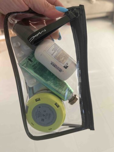 کیف لوازم آرایش ماک اورجینال Mac 17314 3-Piece Transparent Cosmetic Bag - Clearly M·A·C Trio 773602242689 photo review