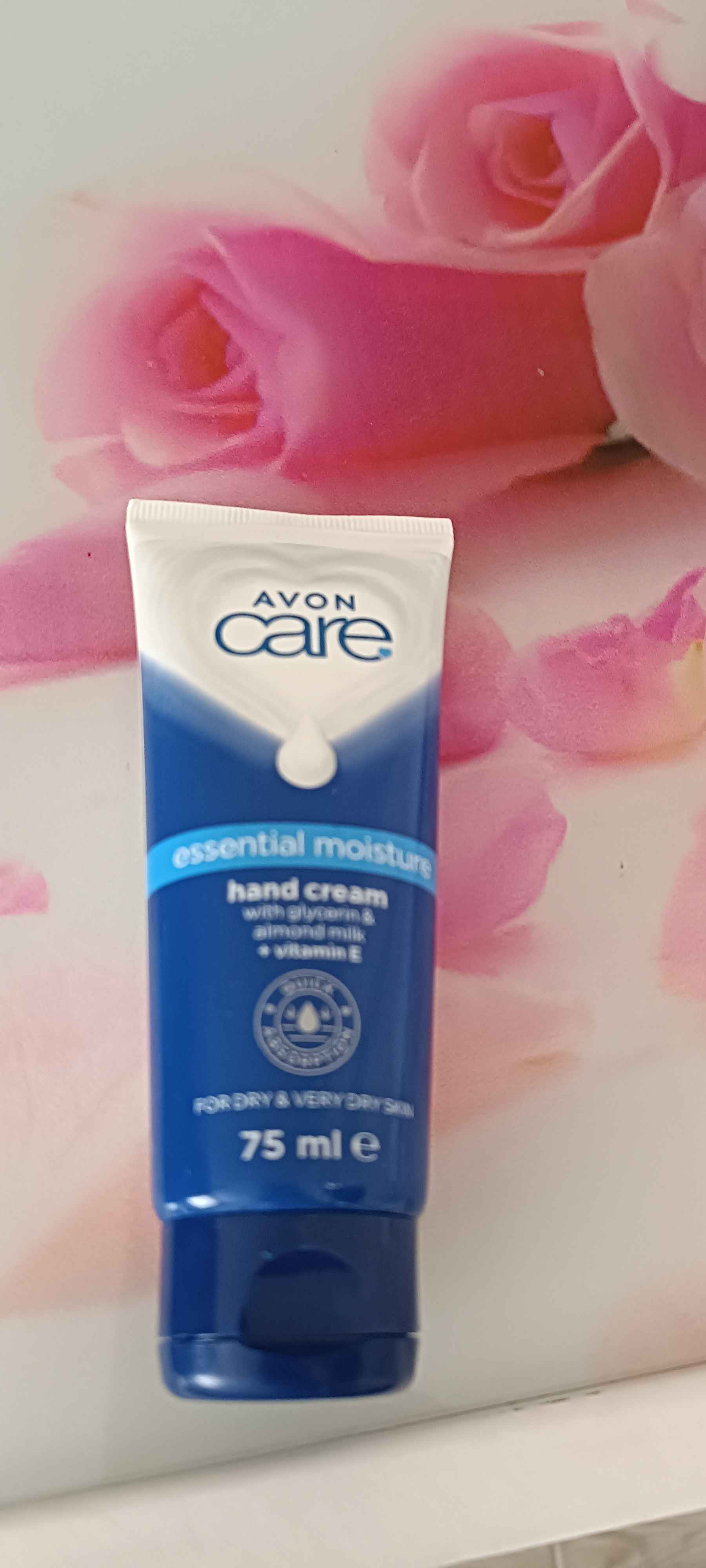 کرم دست آوون اورجینال Avon KREM2323 Care Gentle Multi-Biotics & Vanilla Containing Vitamin E Hand Cream for Dry Skin 75 Ml. photo review