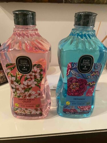 صابون مایع ایوپ صبری تونسر اورجینال Eyüp Sabri Tuncer 101806 Japanese Cherry Blossom 1.5lt Liquid Soap with Natural Olive Oil, Japanese photo review