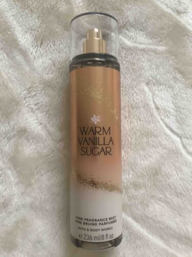 اسپری بدن خارجی اورجینال Bath & Body Works BBW26533847 Warm Vanilla Sugarbody Spray 236 ml photo review