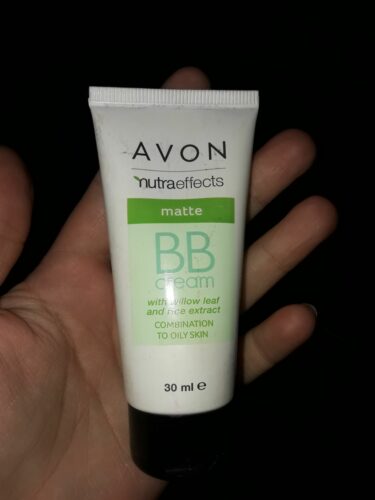 کرم بی بی سی سی  آوون TEN0035 Avon اورجینال Nutra Effects Matte Bb Cream 30 Ml. light photo review