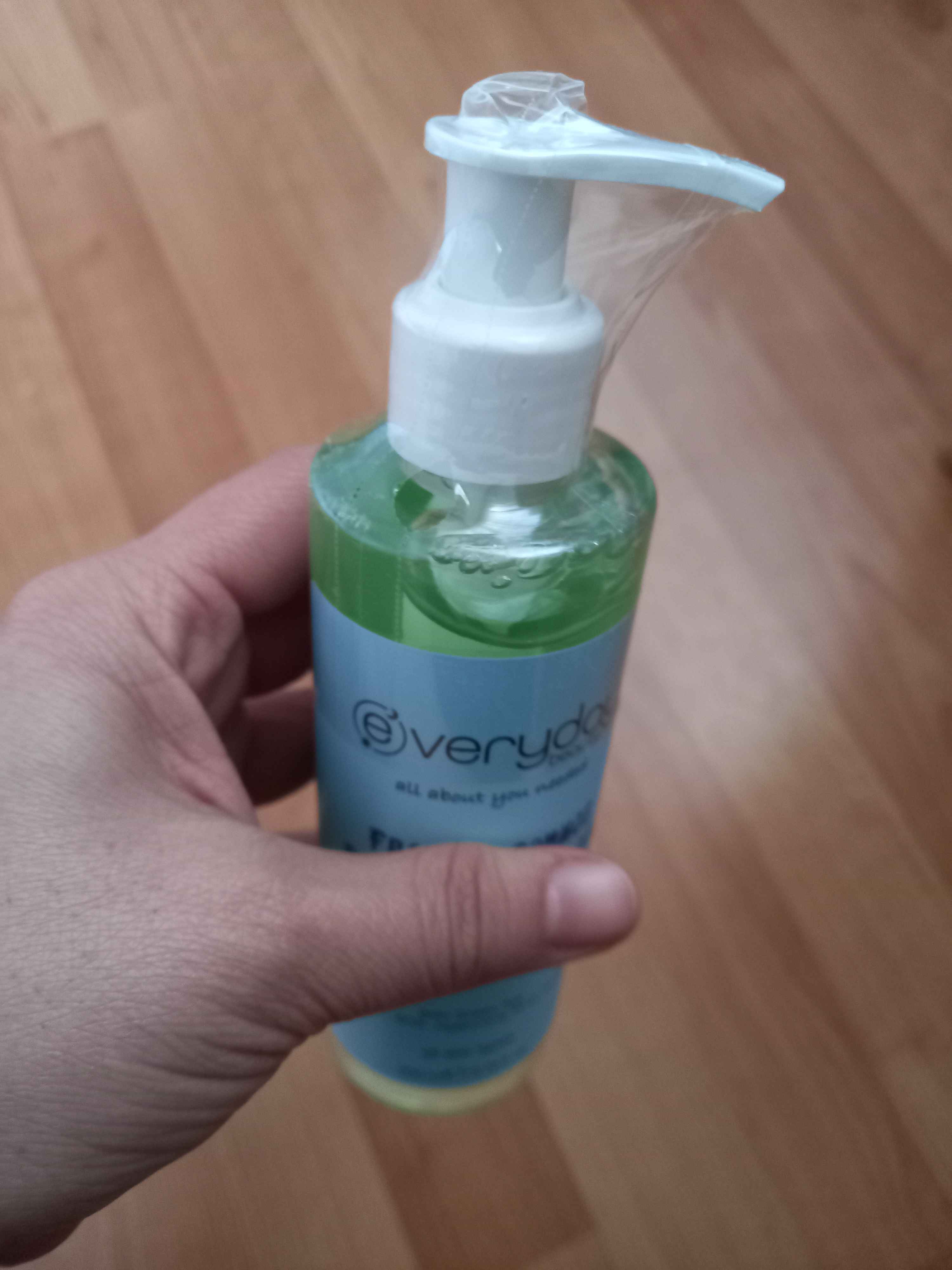 پاک کننده صورت زیبایی روزمره اورجینال Everyday Beauty EDB0010 Everyday Beauty Fresh Bounce Gel 200 Ml- photo review