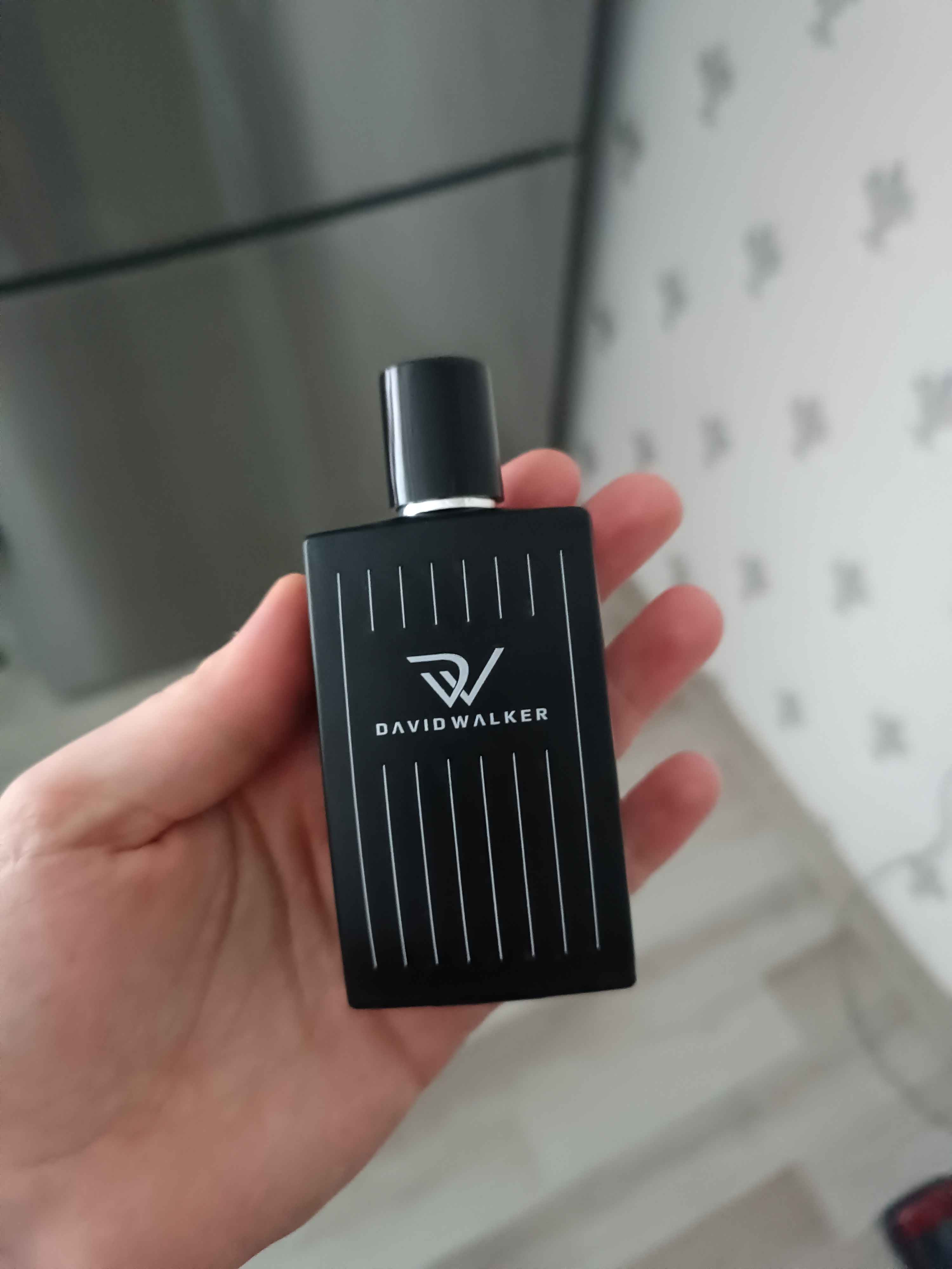 عطر دیوید واکر اورجینال David Walker E-010 DW 50 Starblack E10 50ml Fresh Men's Perfume photo review