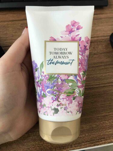 کرم بدن آوون اورجینال Avon KREM0105 Tta The Moment Body Lotion 125 Ml. photo review