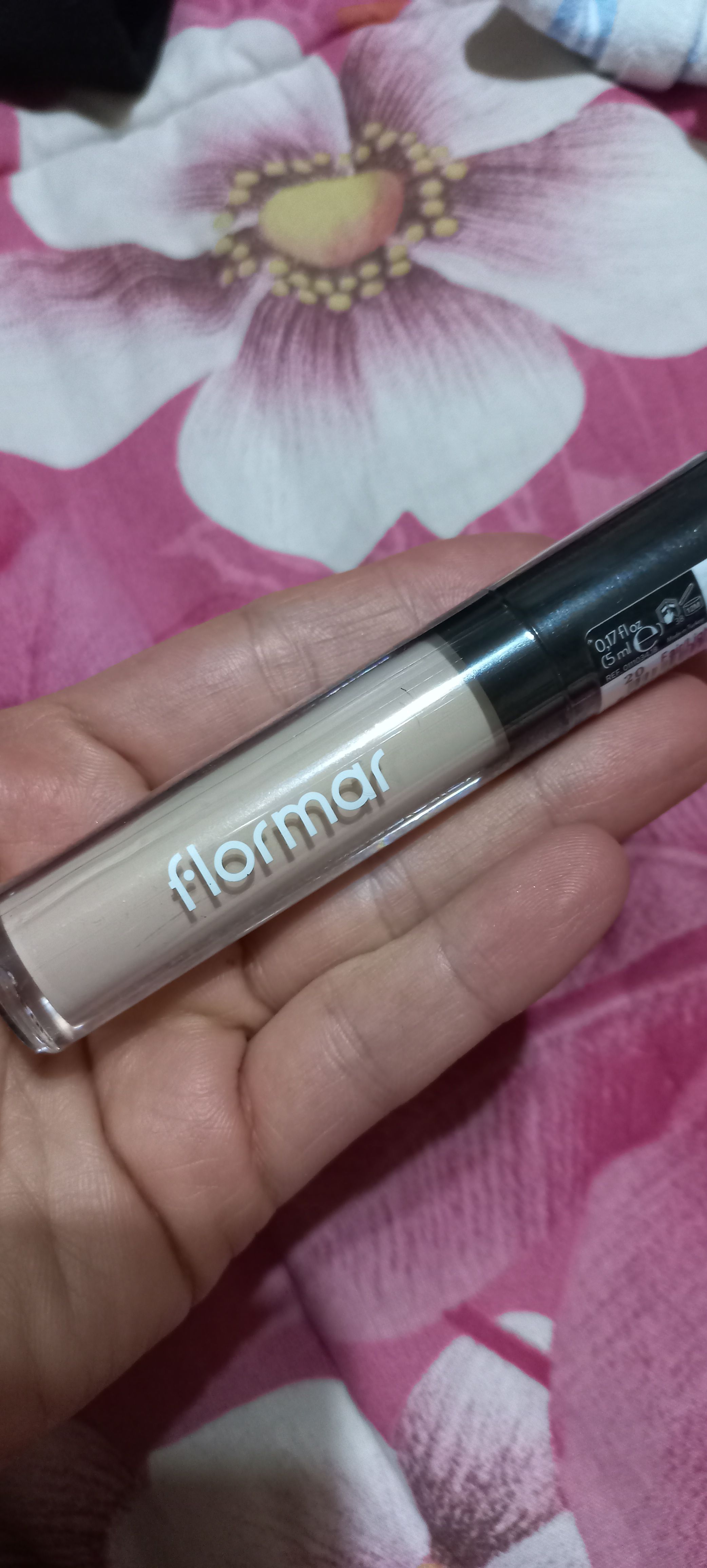 کانسیلر  فلورمار 0111034 Flormar اورجینال Liquid Concealer - Perfect Coverage Concealer - 020 Fair-Light - 8690604558056 photo review