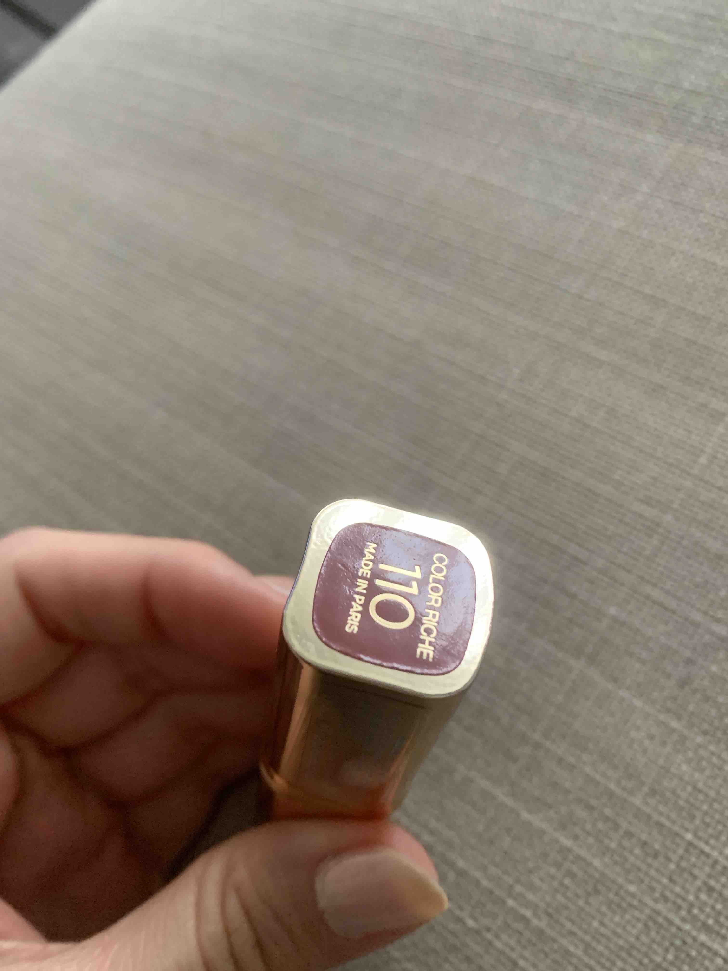 رژ لب لورآل پاریس اورجینال L'Oreal Paris CRSBR Color Riche Satin Finish Lipstick - 110 Made In Paris photo review
