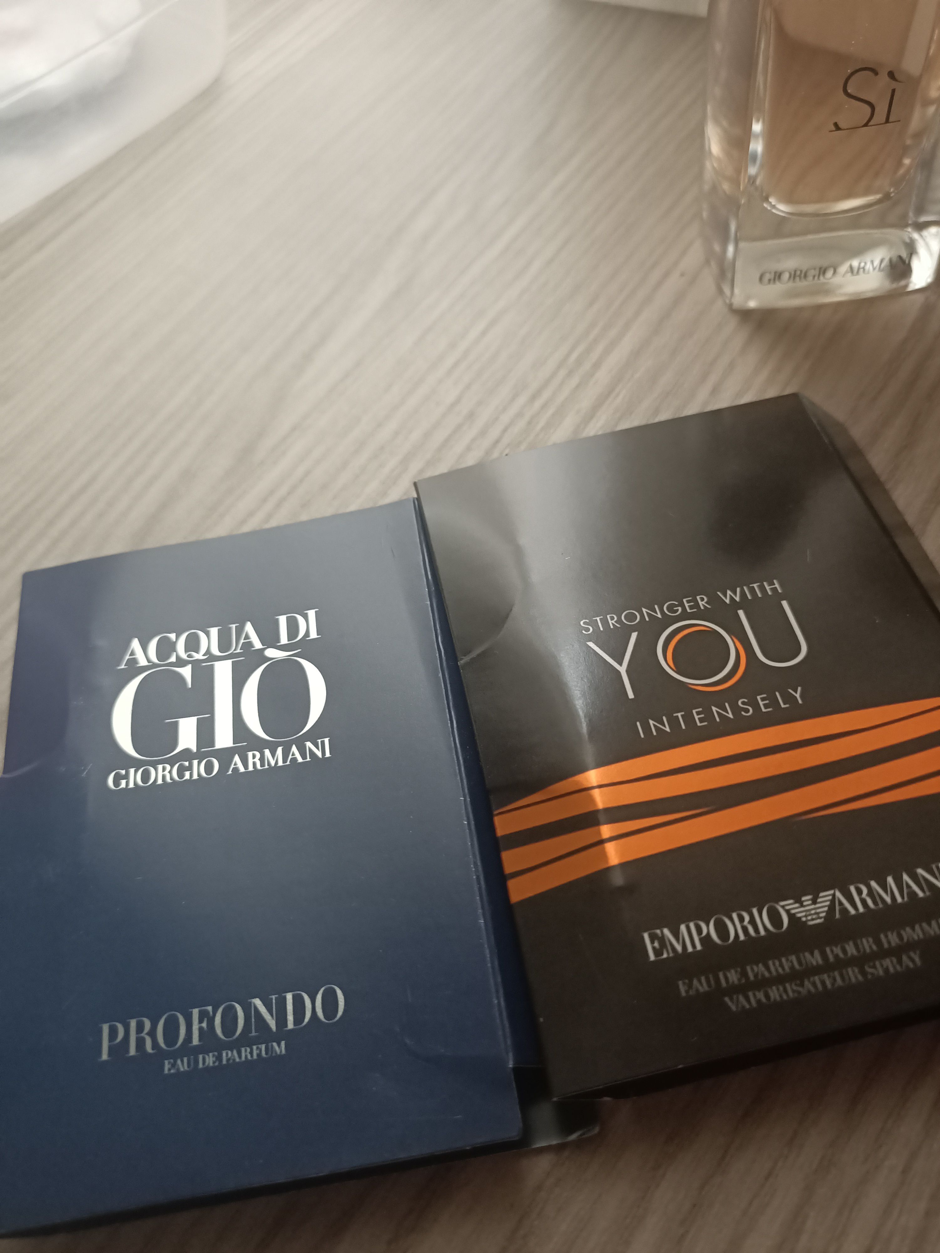عطر جورجی آرمانی اورجینال Giorgio Armani 3605521816511 Si Edp 30 ml Women's Perfume 3605521816511 photo review