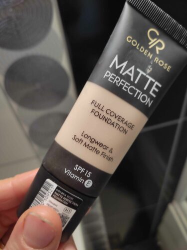 فاندیشن  گلدن رز P-MPF-N1 Golden Rose اورجینال Matte Perfection Full Coverage Foundation No: Natural 01 - Matte Foundation - 8691190509521 photo review
