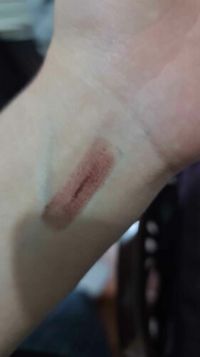 رژ لب آوون اورجینال Avon RUJ1022 Tinted Lip Balm Colored Lip Balm Plum Set of 2 photo review