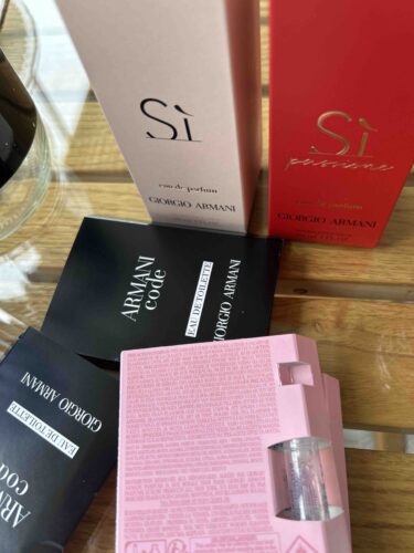 عطر جورجی آرمانی اورجینال Giorgio Armani 3605521816511 Si Edp 30 ml Women's Perfume 3605521816511 photo review