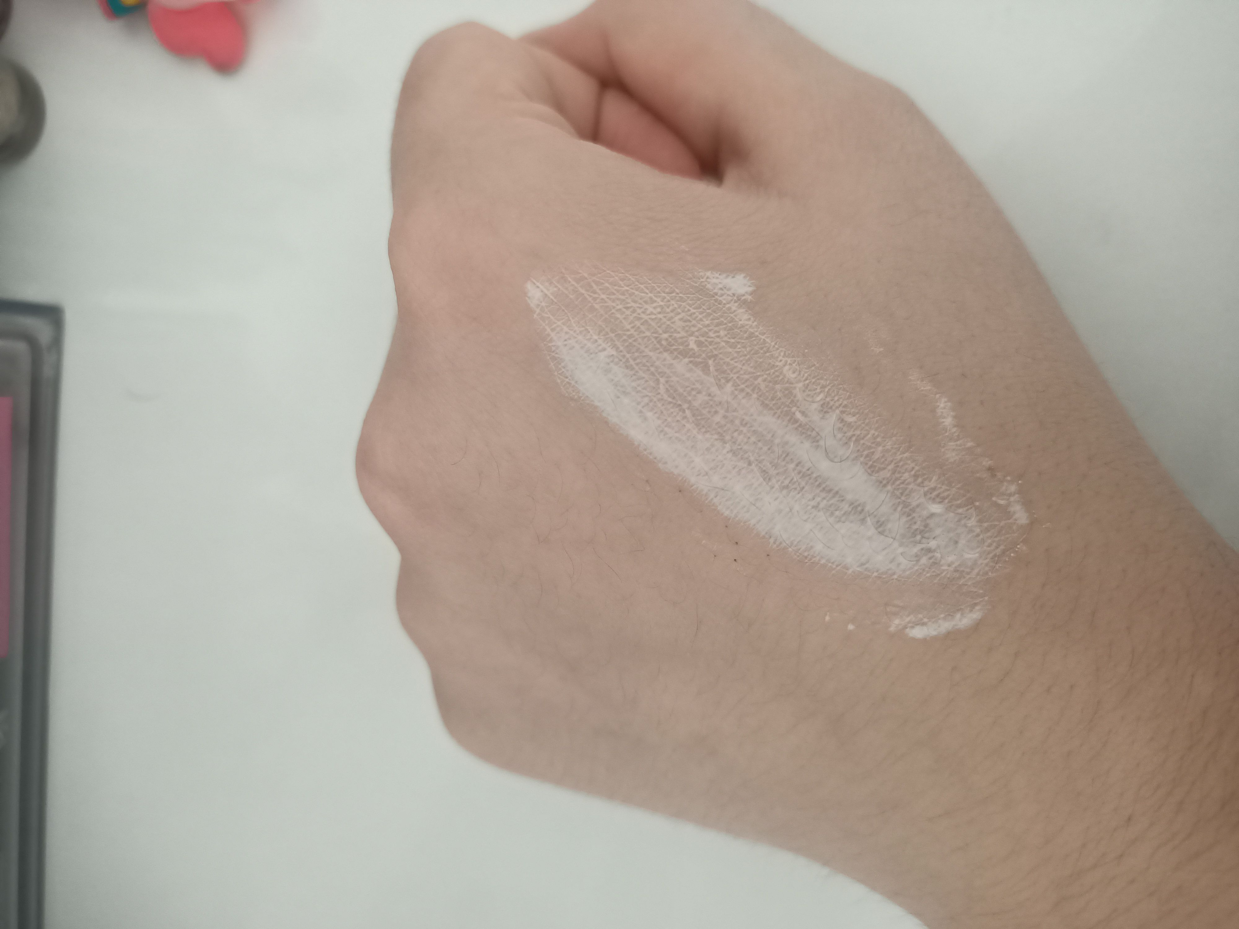 ضد آفتاب صورت اوریاژ اورجینال Uriage UR65169080 Bariesun Ultra-light Fluid Spf50 30 ml photo review