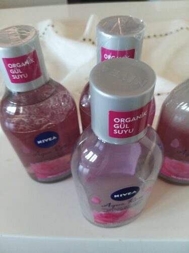 آرایش پاک کن نیووا اورجینال NIVEA 82813 Aqua Rose Micellar Rose Water Dual Phase Make-up Remover Water 400ml, Face Eye And Lip, Moisturizer photo review