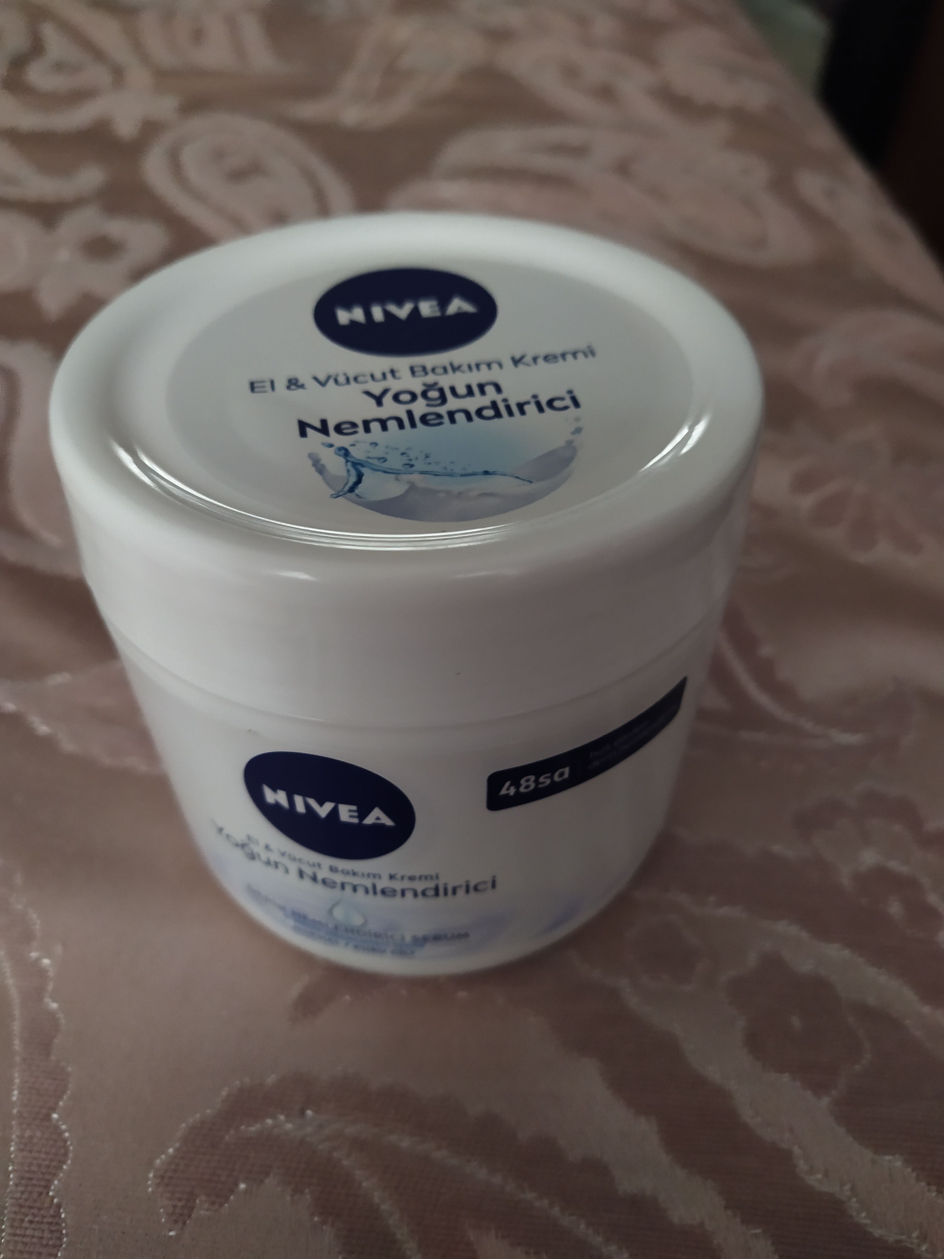 کرم بدن نیووا اورجینال NIVEA 1031166 Intensive Moisturizing Hand and Body Care Cream 400ml, 48 Hour Intensive Moisturizing, Dry Skin Types photo review