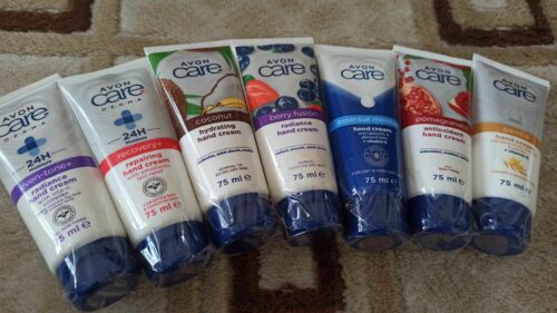 کرم دست آوون اورجینال Avon MPACK3145 Care Moisturizing and Nourishing Seven Hand Care Cream Set of 7 photo review