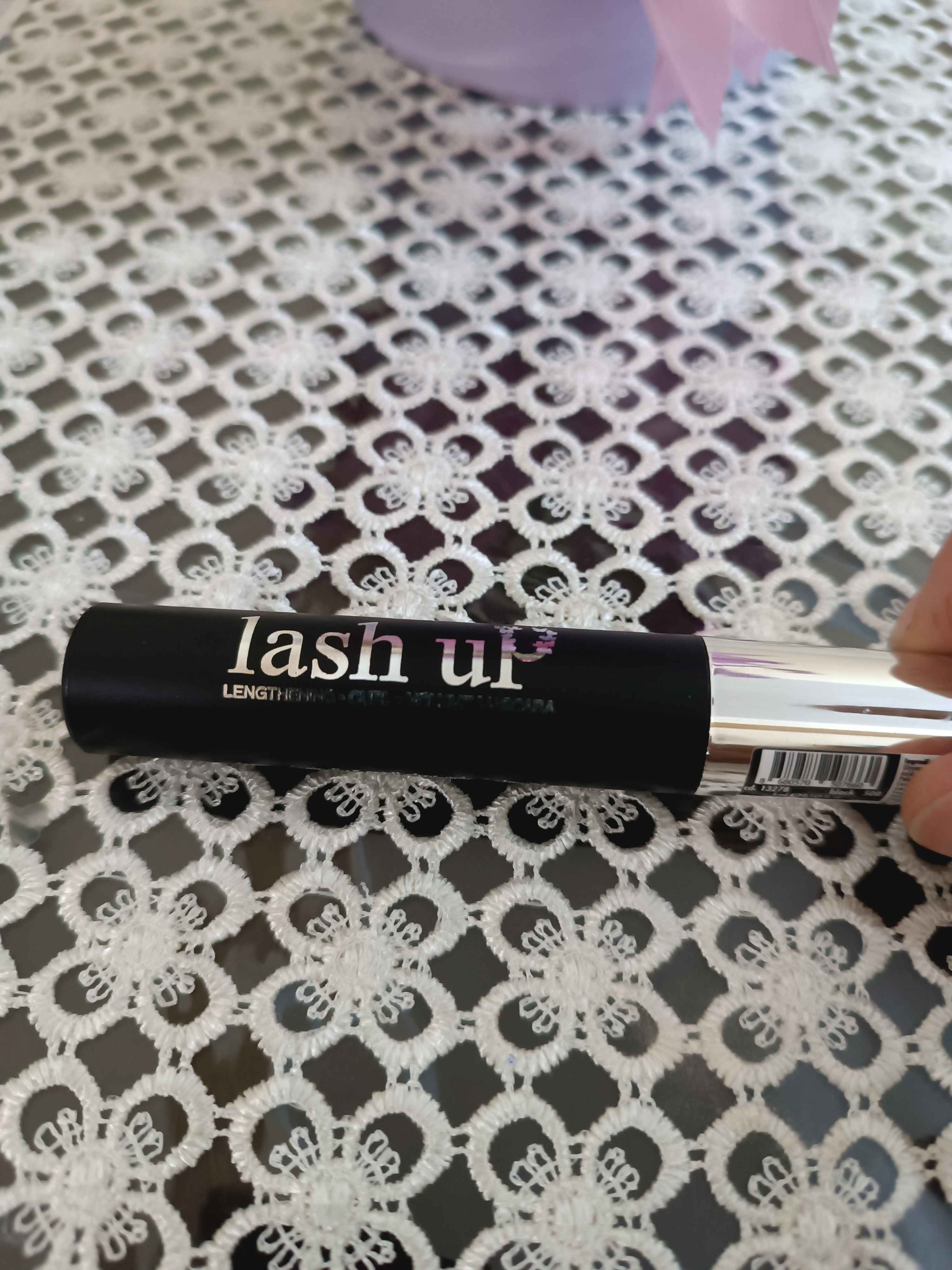 ریمل پیرکاردین اورجینال Pierre Cardin 13278 Lash Up Lengthening, Curling and Volume Mascara photo review