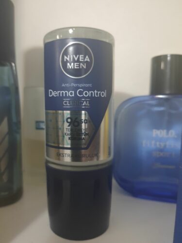 دئودورانت - رول آن نیووا اورجینال NIVEA 98569 MEN Derma Control Clinical Men's Roll-on Deodorant 50 ml, 96 Hours Anti-perspirant Protection photo review