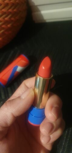رژ لب ایوروشه اورجینال Yves Rocher W80071 Ultra Moisturizing Intense Color Satin Lipstick-14. Coral-3.8g-80611 photo review