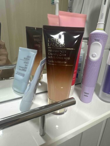 پاک کننده صورت استی لادر اورجینال Estee Lauder 110714 Gel Facial Cleanser - Advanced Night Cleansing Gelee - 100ml, 15 different amino acids photo review