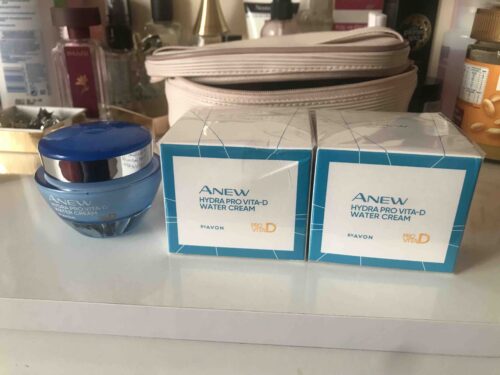 کرم صورت  آوون Avon اورجینال KREM2560-3 photo review