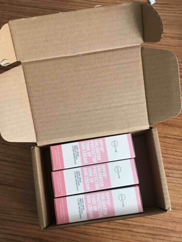 ضد آفتاب صورت خوب جدید اورجینال New Well T10001 3 Pieces Tone Equalizing High Protection Effective SPF50 Brightening Pink Face Sun Cream 50 ml photo review