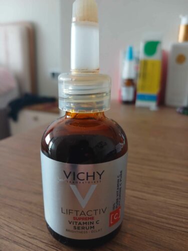 سرم پوست ویشی اورجینال Vichy 3337875796583 Liftactiv 16% Pure Vitamin C Antioxidant Serum 20 ml - For All Skin Types photo review
