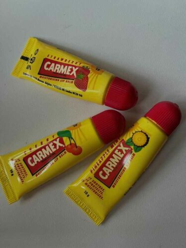 مراقبت از لب کارمکس اورجینال Carmex 83078001902 Strawberry Lip Balm 10g photo review