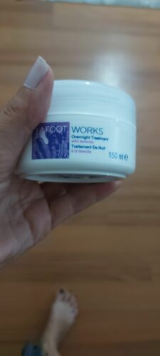 کرم پا آوون اورجینال Avon KREM3325-2 Lavender Extract Night Foot Cream 150 Ml. Set of two photo review