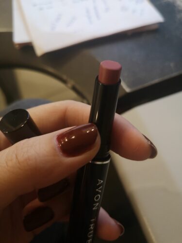 رژ لب آوون اورجینال Avon 1192040 Ultra Beauty Lipstick Stylo Totally Twing photo review