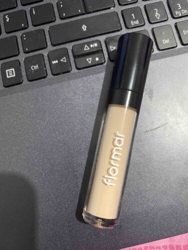 کانسیلر  فلورمار 0111034 Flormar اورجینال Liquid Concealer - Perfect Coverage Concealer - 020 Fair-Light - 8690604558056 photo review