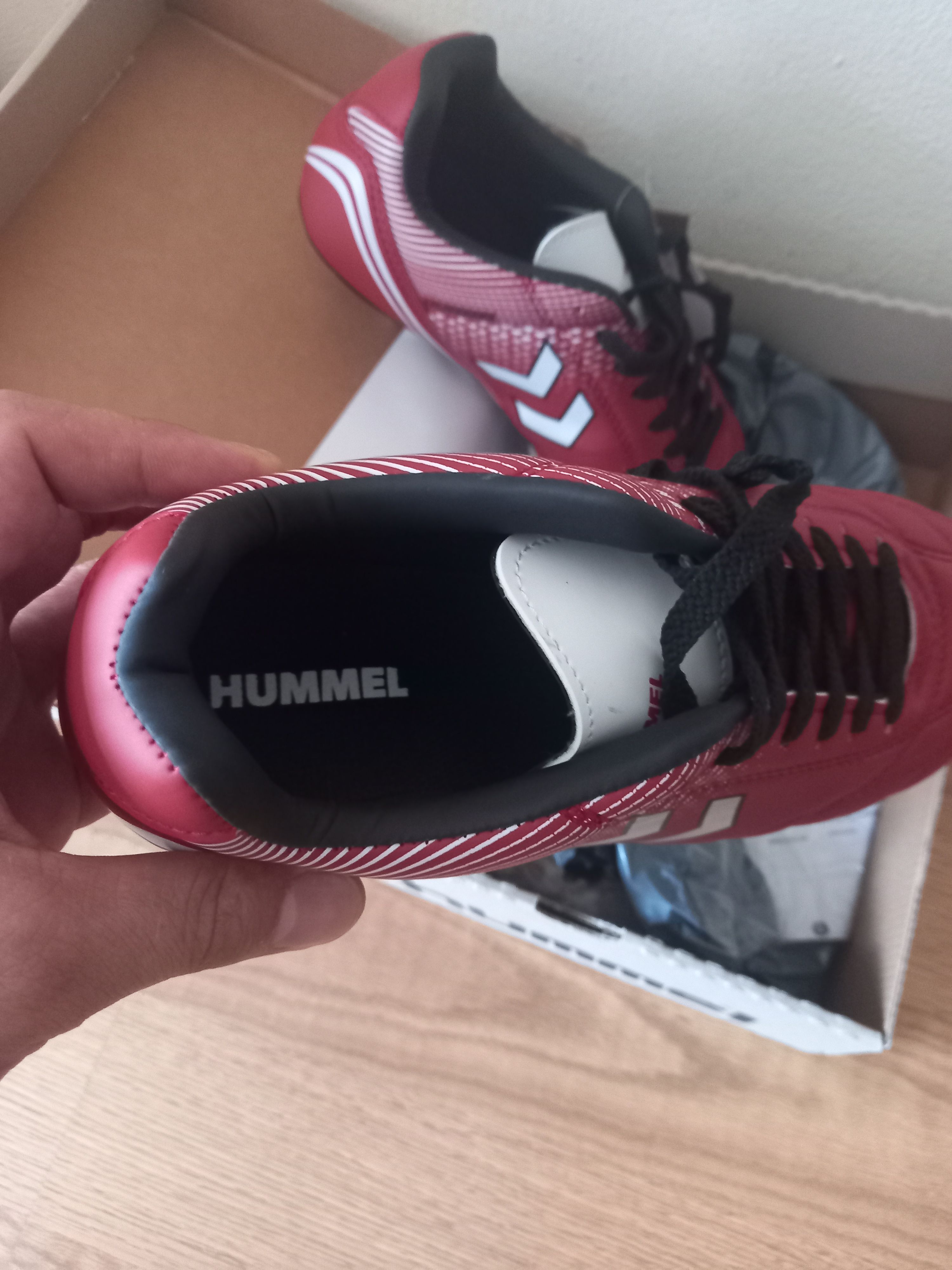 کتانی زمین چمن هومل اورجینال hummel 900265-3066 Faver Football Boots photo review