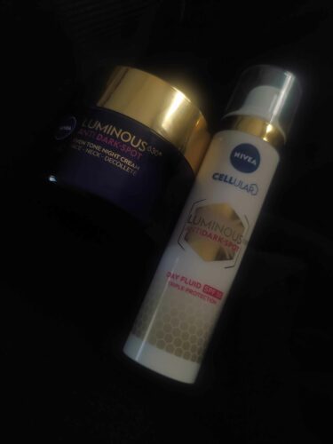 سرم پوست نیووا اورجینال NIVEA SETW629 NİVEA LUMINOUS630 Anti-Blemish Serum + Anti-Blemish Day Care Cream Set photo review