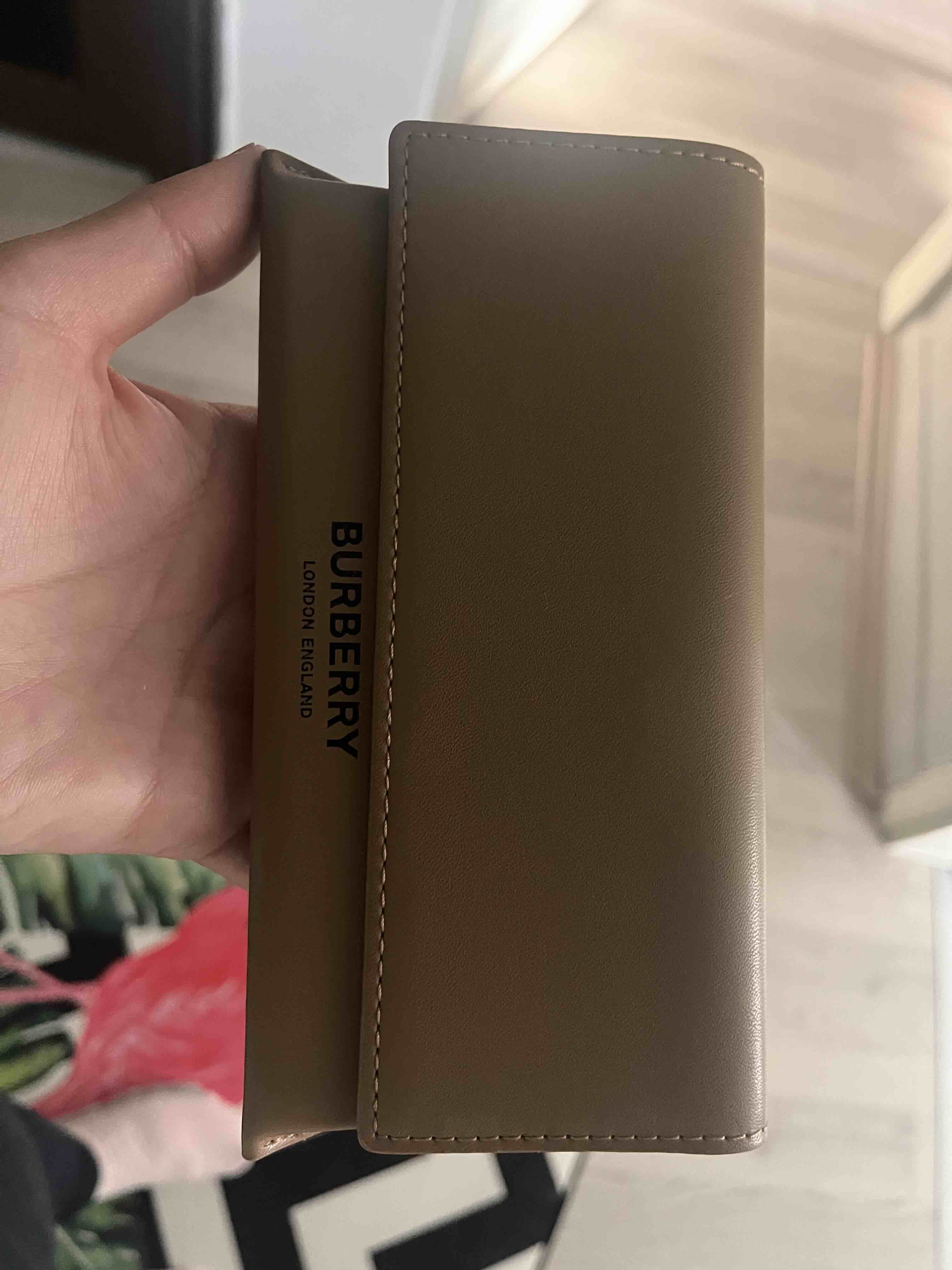 عینک آفتابی زنانه بیوربری Burberry اورجینال BURBERRY 4316 3853/11  54-19 photo review