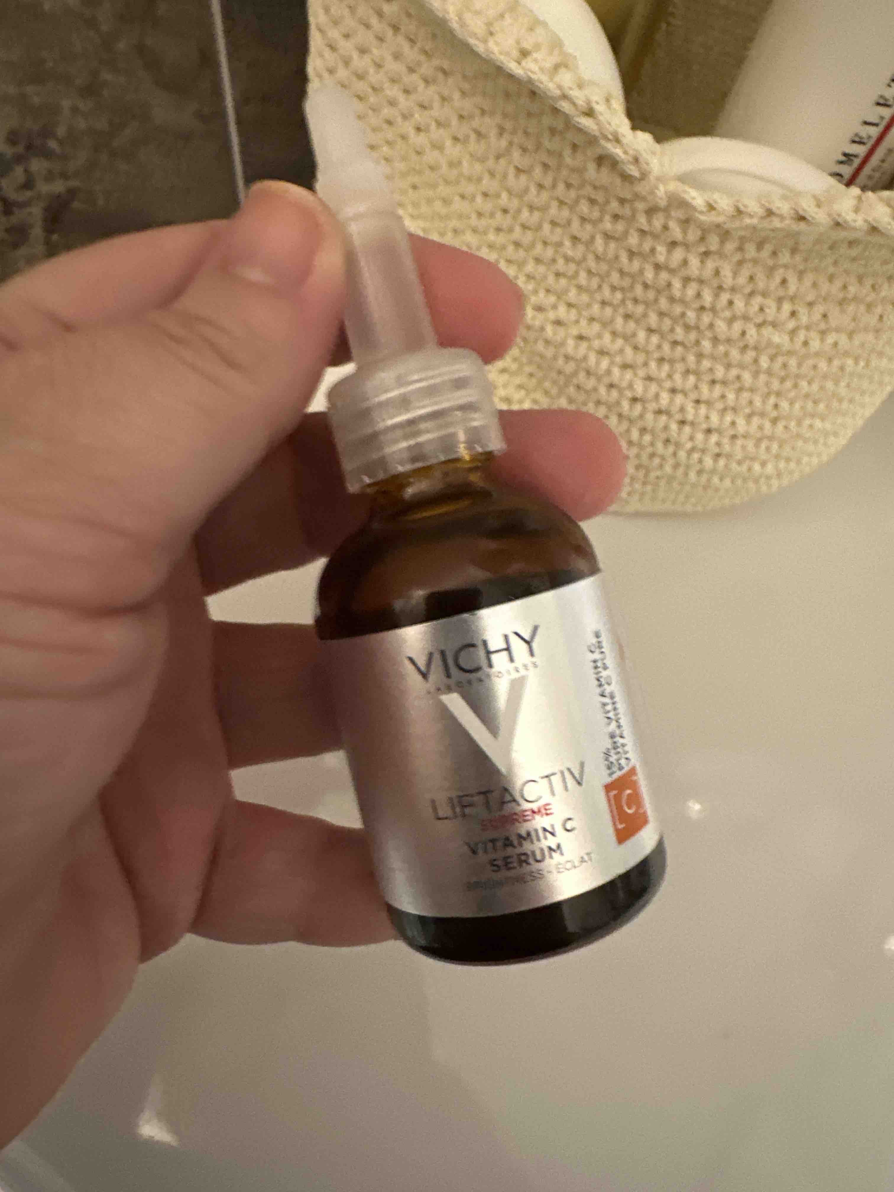 سرم پوست ویشی اورجینال Vichy 3337875796583 Liftactiv 16% Pure Vitamin C Antioxidant Serum 20 ml - For All Skin Types photo review