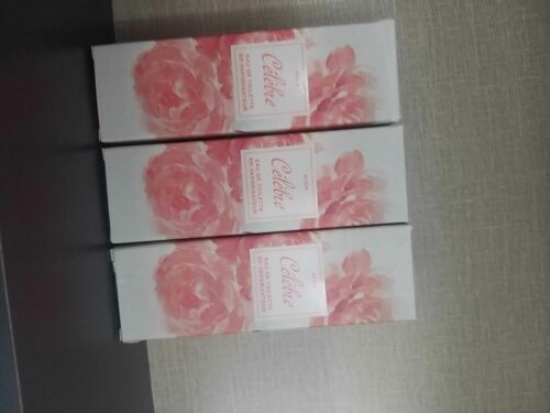 عطر آوون اورجینال Avon PARFUM0009-3 Celebre Women's Perfume Edt 50 Ml. Set of Three photo review