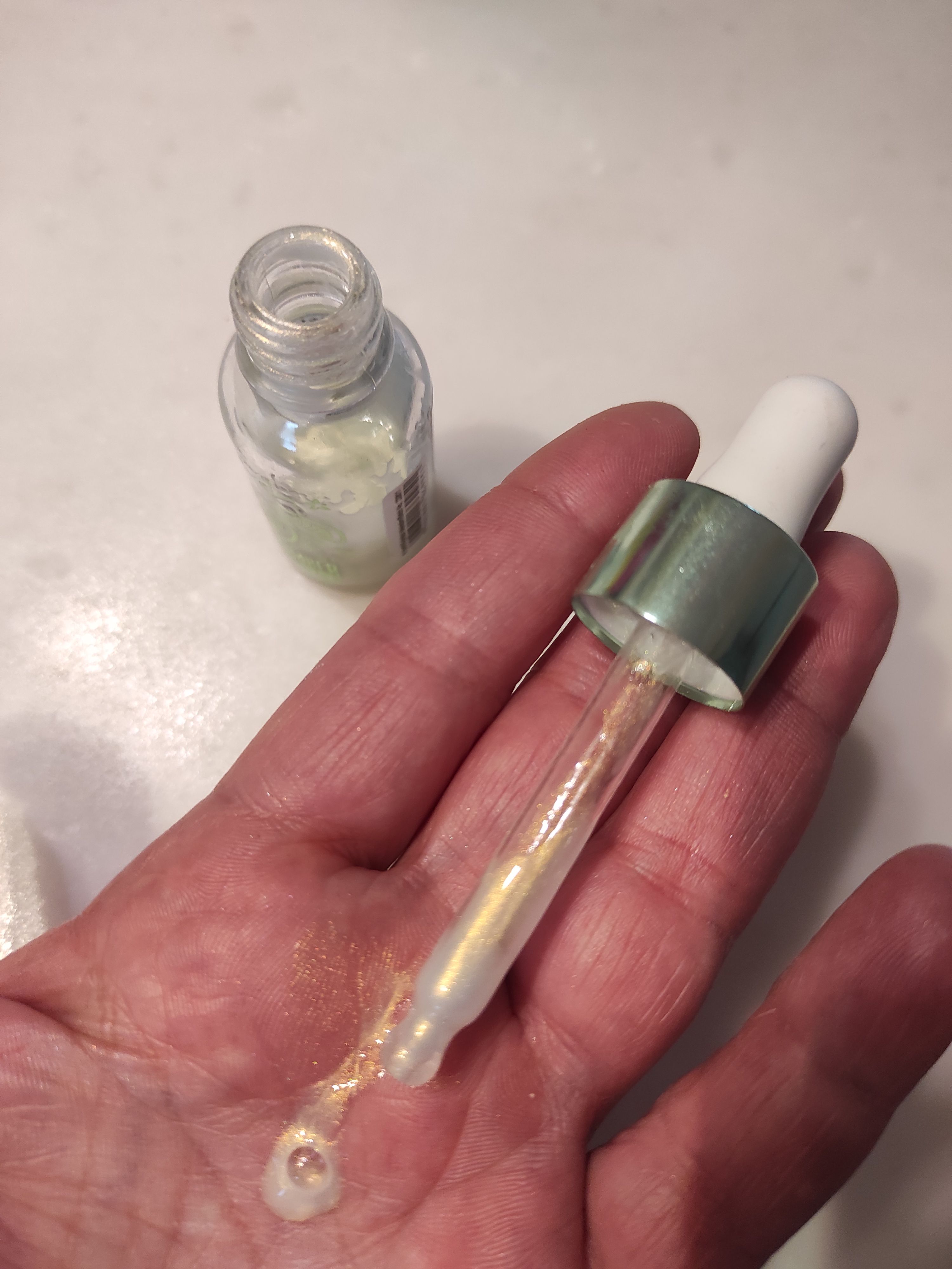 سرم پوست لاولی اورجینال Lovely 5901801669951 Cucumber Serum Primer 2 in 1 Cucumber Extract Serum and Makeup Base 15 ml PR photo review