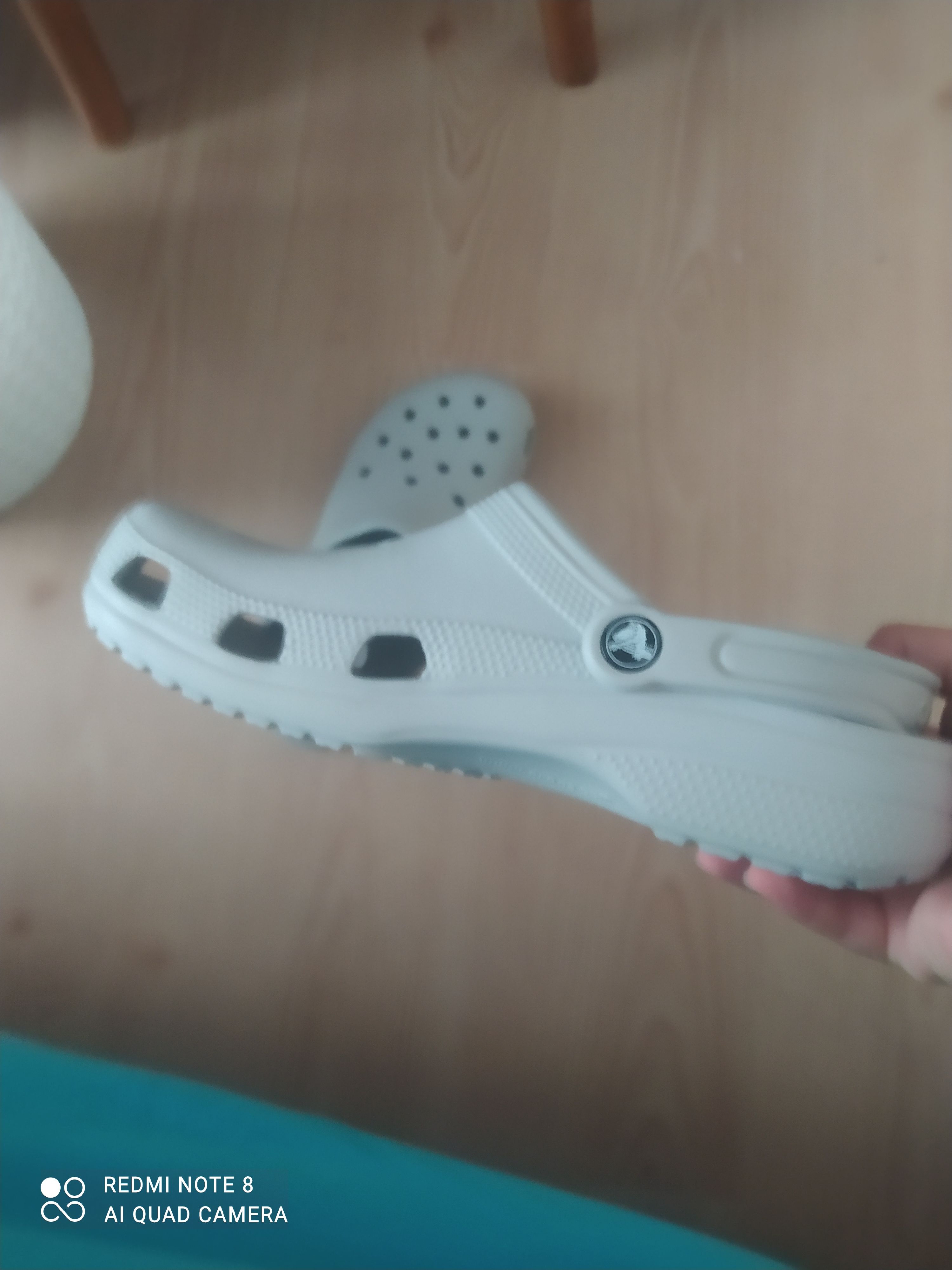 دمپایی کراکس اورجینال Crocs 059002410001_GR2 Slippers Classic Atmosphere 10001-1ft photo review