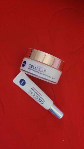 کرم چشم نیووا اورجینال NIVEA 82387-06100-31 Cellular Expert Filler Firming Eye Cream 15ml, Line Reducer, Collagen, Moisturizer photo review