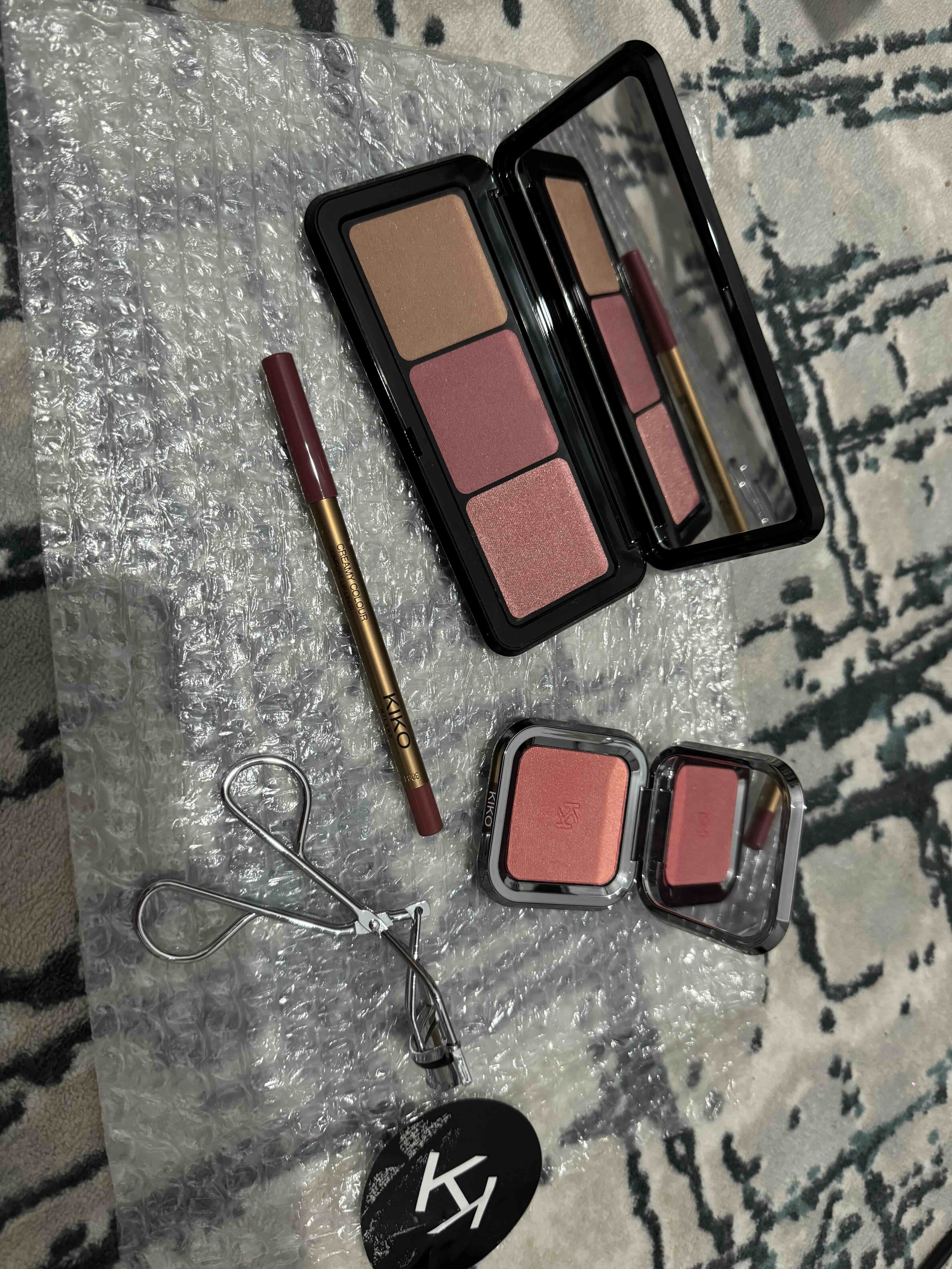 مداد لب کیکو اورجینال KIKO KM000000297005B Lip Liner - New Creamy Color Comfort Lip Liner 05 Pinkish Brown photo review