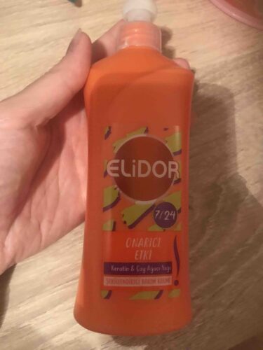 نرم کننده مو الیدور اورجینال Elidor 8683130039489 24/7 Styling Hair Care Cream Repair Effect Keratin & Tea Tree Oil 265 ml photo review