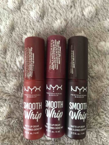 رژ لب پروفشنال میکاپ اورجینال NYX Professional Makeup SMTHWR Smooth Whip Creamy Liquid Matte Lipstick - Chocolate Mousse photo review