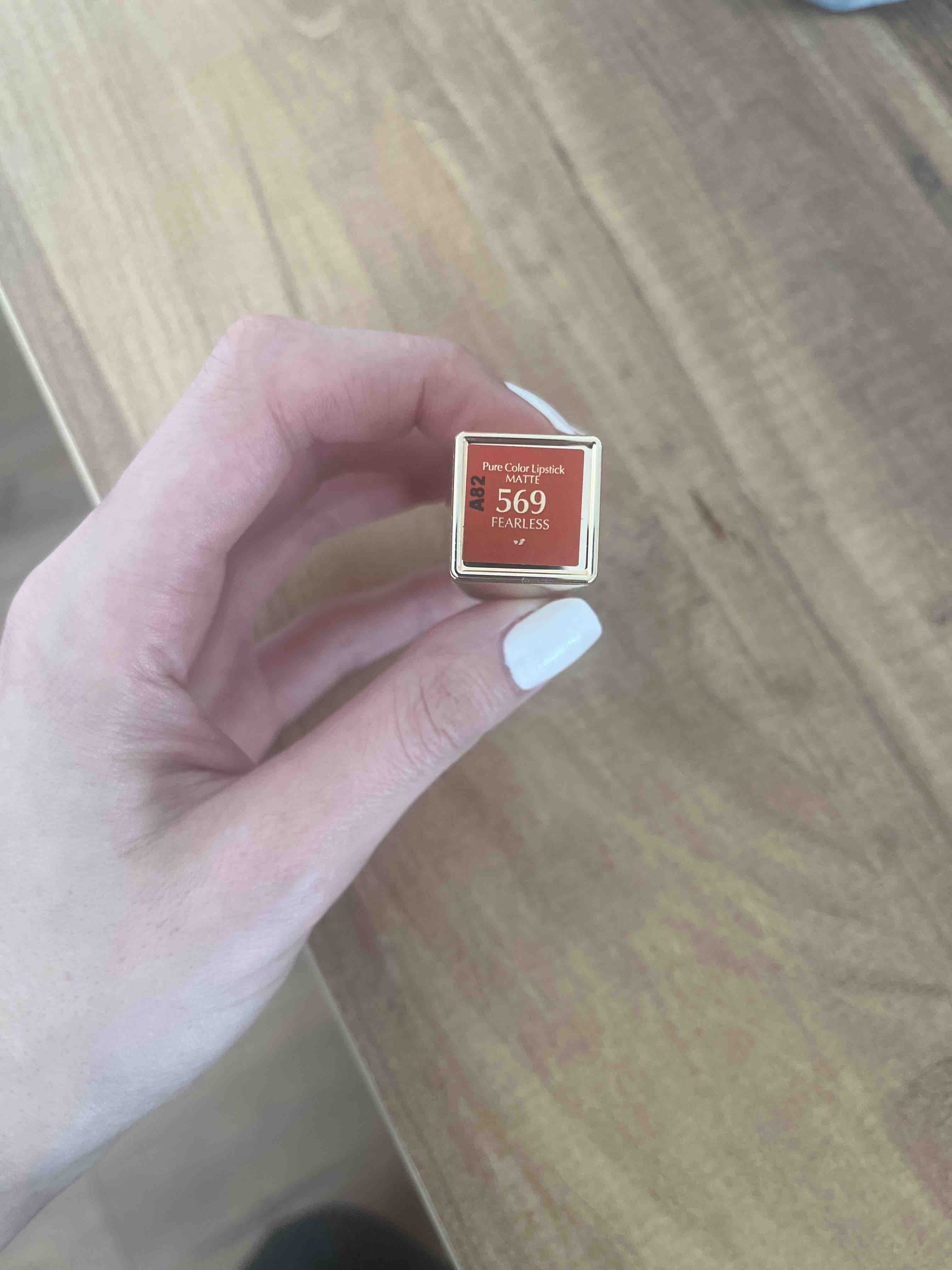رژ لب استی لادر اورجینال Estee Lauder 110676 Matte Finish Lipstick - Pure Color Matte Lipstick - 3.5gr - Color: 569 Fearless photo review
