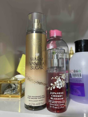 اسپری بدن خارجی اورجینال Bath & Body Works BBW26533847 Warm Vanilla Sugarbody Spray 236 ml photo review