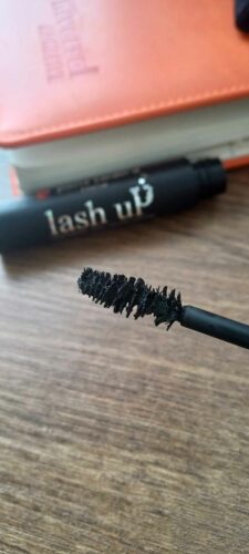 ریمل پیرکاردین اورجینال Pierre Cardin 13278 Lash Up Lengthening, Curling and Volume Mascara photo review